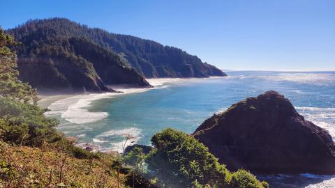 The Oregon coastline at Heceta Head on a sunny day.