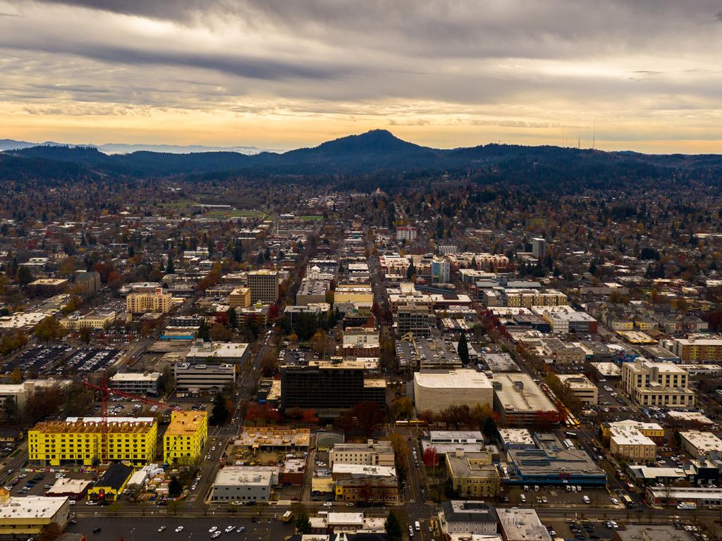 Skyline of Eugene, Oregon at sunset