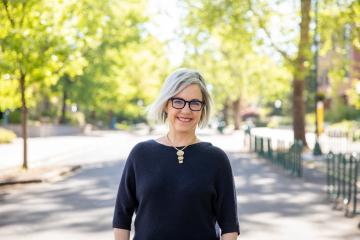 A portrait of Kate Mondloch.